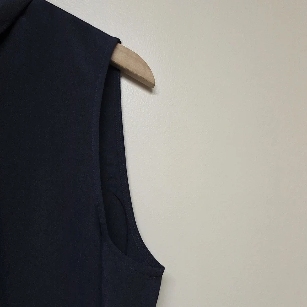 Tory Burch Sleeveless Bow Blouse Top Navy Blue Women's Size 12 NWT‎ Tie-Neck